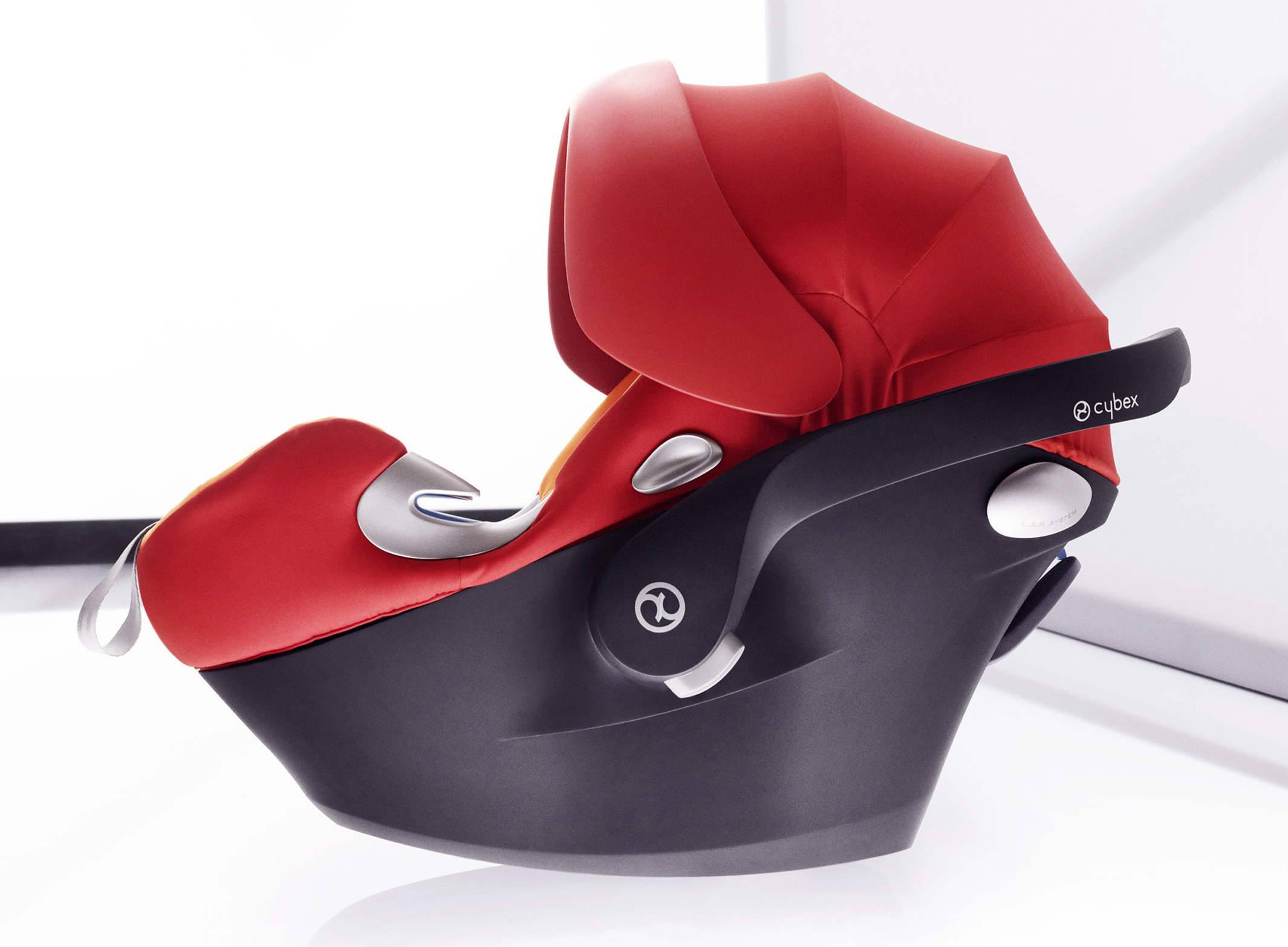 Cybex Aton Q